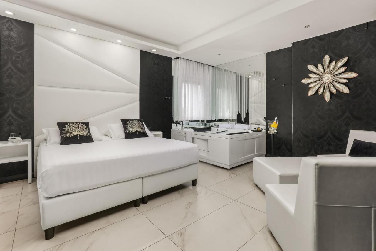 Reggia Suite Spa Hotel كازيرتا المظهر الخارجي الصورة