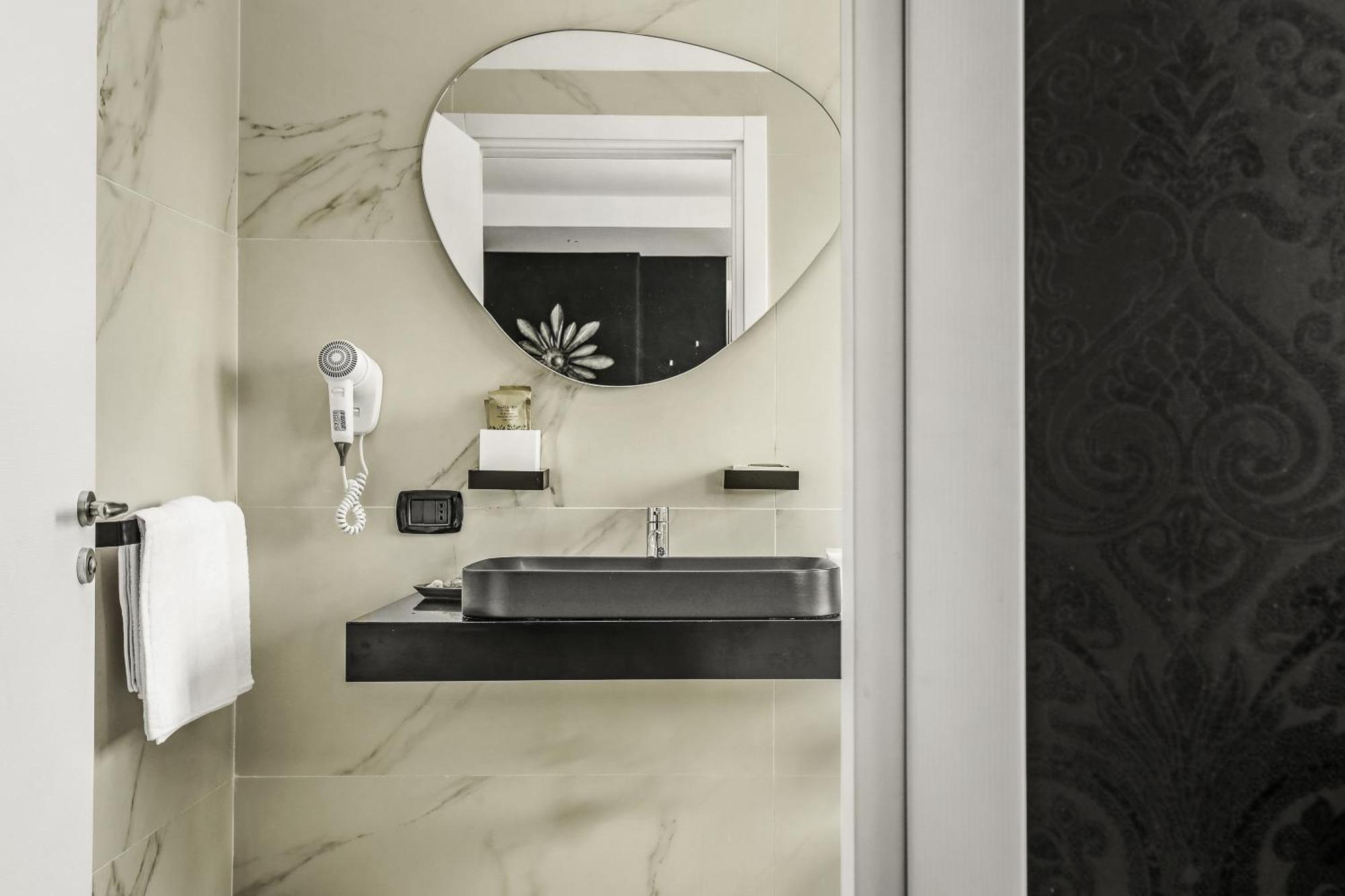 Reggia Suite Spa Hotel كازيرتا المظهر الخارجي الصورة